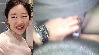 Yi Yuna Parttime Blowjob in a Toilet Enclosure