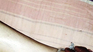 Suman Bhabhi Ko Nangi Karke Full Body Massage Kiya.