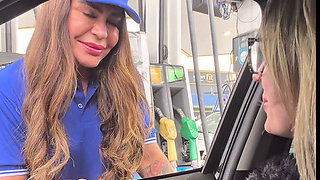 My Husband's Cuckold Got Out of the Car and I Called the Gas Station Attendant to Fuck and She Accepted and Got in the Car and W