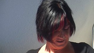 German housewife tries first amateur casting