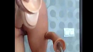 Fucking Machine Pleasures Her Cunt and Anal, Squirting Hard