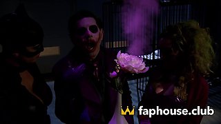 Catwoman's Filthy 3some sex with The Joker, Getting