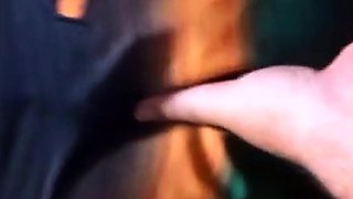 Dois caminhoneiros maduros transando no banheiro