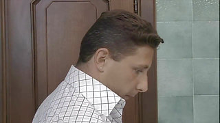 This Slut Washes the Man's Cock Well Before Taking It in the Ass