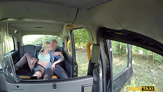 Hot sexy MILF Amber Jayne crazy porn video