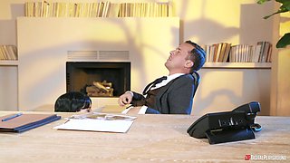 Natasha Nice and Alex Harper hot threesome sex