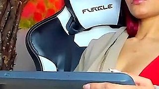 Play with My Vagina and Leave Me Wet and with Your Milk Inside