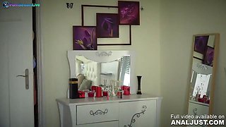 Tiffany Rousso by anal just in super-sexy cougar Tiffany Rousso