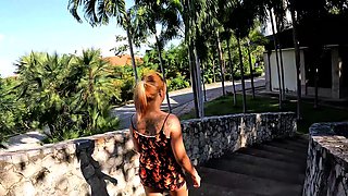 Hot amateur Thai teen Water needs a ride