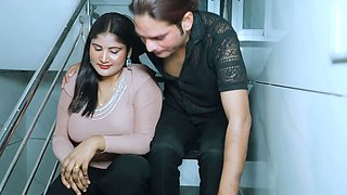 Stepsister apne sautele bhai ke ghar aakr kiye maze hard desi sex
