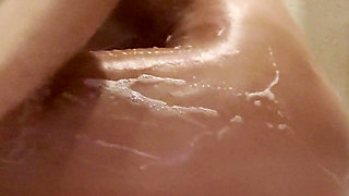 I Love to Touch My Pussy When I Make a Shower Ummm