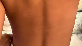 amateur amali2015 flashing ass on live webcam