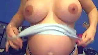 Blonde Babe With Perfect Pregnant Tits