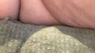 Rubbing the Clit Until I Cum