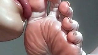 90yo Granny Foot Worship - Slave Licking Her Wrinkled Feet While She Is Horny