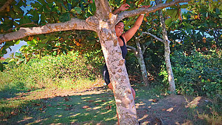 Sweat & Smell Fetish: Licking Her Salty Pussy & Pits