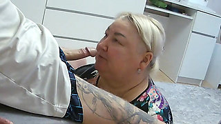 A friend came to visit to get enough cum