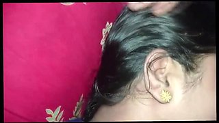 Bengali Village Wife Hot Desi MMS - Blouse Remove at Home
