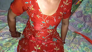 Virgin Young Boy Wants to Play a Sex Game with His Big Boobs Step Stepmother