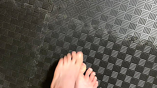 Swollen Veins and Feet After Workout