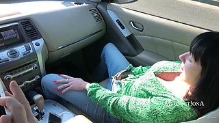 Jordan Perry Squirt Pee and Desperation Pee in My Car