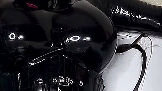 Cristal Kinky Rubber Doll Solo in Tub