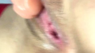 Big boob brunette masturbates on webcam