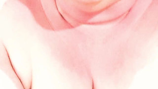 7 Is Her Lucky Number When She Cums All Over