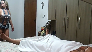 Maid Takes Advantage of the Boss Lying Down and He Fucks Her Hot