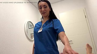 My Stepmom The Masseuse Fixed My Knees - With Her Mouth