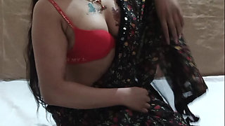 Who Wants to Have Sex With Shalu Bhabhi