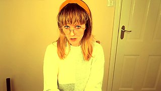 blonde teen pregnant girl has her pussy masturbated