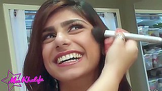 Mia Khalifa - Pussy Eating Video With Slutty From With