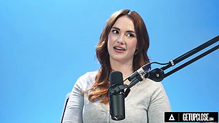 Siri Dahl Curvy Redhead Shaking Clit Rub Casting Solo