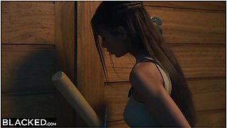 Sexy Vanessa In Bbc-curious Hotel Clerk Vanessa Seduces Guest