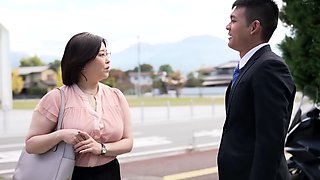 With My Admired Female Boss Shiho Terashima