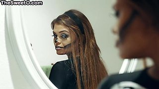 21yo Asian slut fucked by huge penis in wet snatch hole