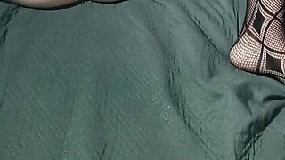 Mature Latina masturbates with dildo