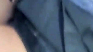 Innocent Face and Tight Ass!! Schoolgirl Takes the Opportunity to Bring School Friends Home