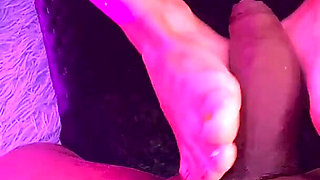 Footjob with Hot MILF Kathy_lee, Full of Oil and Spanking with Latin Boy's Big Cock Full of Pleasure.