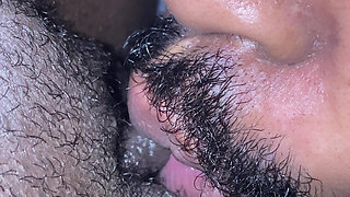 Eating a Queens Pussy
