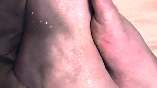 Sexy MILF Feet