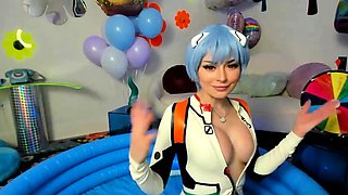 Amateur Webcam Babes Going Solo