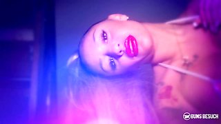 Bums Besuch - Busty Porn Star Dana Jayn Rides Amateur Fanboy 1 - Peter Korn