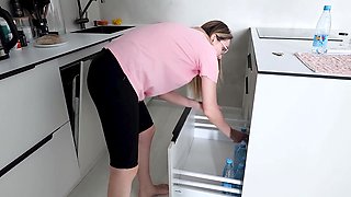 Hot Stepmom Gets Stepson's Cock in Her Tight Pussy by Mistake