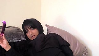 Very hot busty brunette solo masturbation on webcam