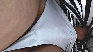 She Met a Horny Stranger in the Bus Who Was Not Ashamed to Finger Her Pussy and Cum in Her Panties