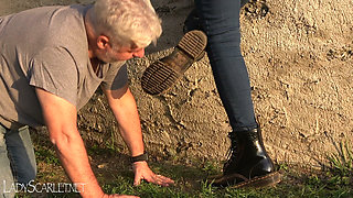 Lady Scarlet - Dr Martens Cleaning Outdoor HD - Dr Martens Puliti All'aperto