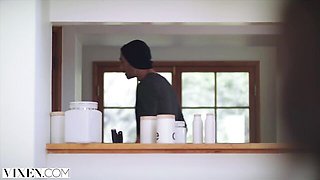 Blowjob video with sexual Jade Nile and Evelyn Claire from Vixen