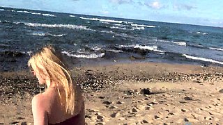 Blonde emo amateur solo masturbation